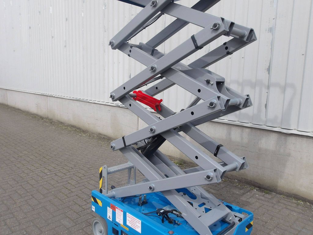 Scissor Lift Genie GS-1330M 5.90m Electric 2020