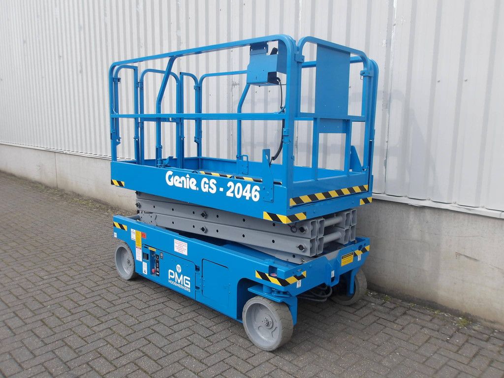 Schaarhoogwerker Genie GS-2046 8.10m Elektrisch 2008