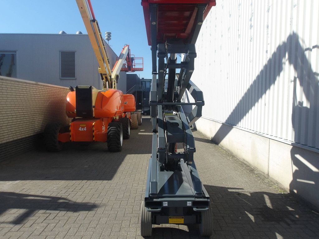 Skyjack SJ3226 Scissor Lift 9.92m Electric 2017