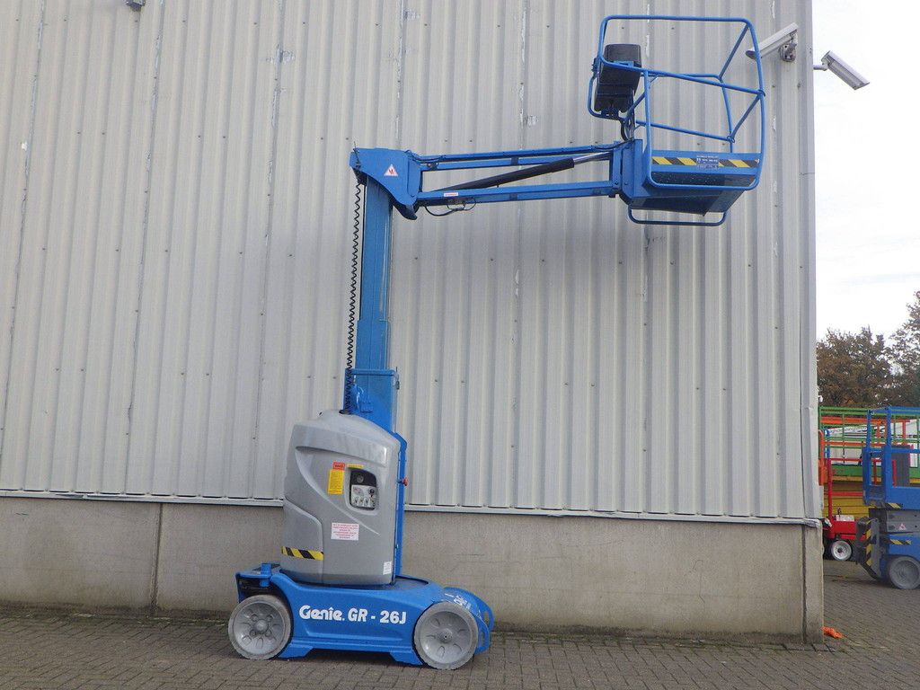 Genie GR-26J 9.90m Electric Mast Lift 2014