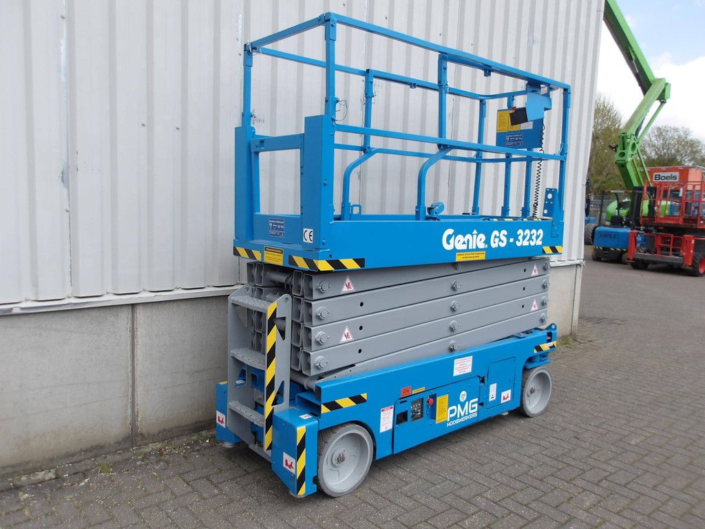 Scissor Lift Genie GS-3232 11.75m Electric 2018