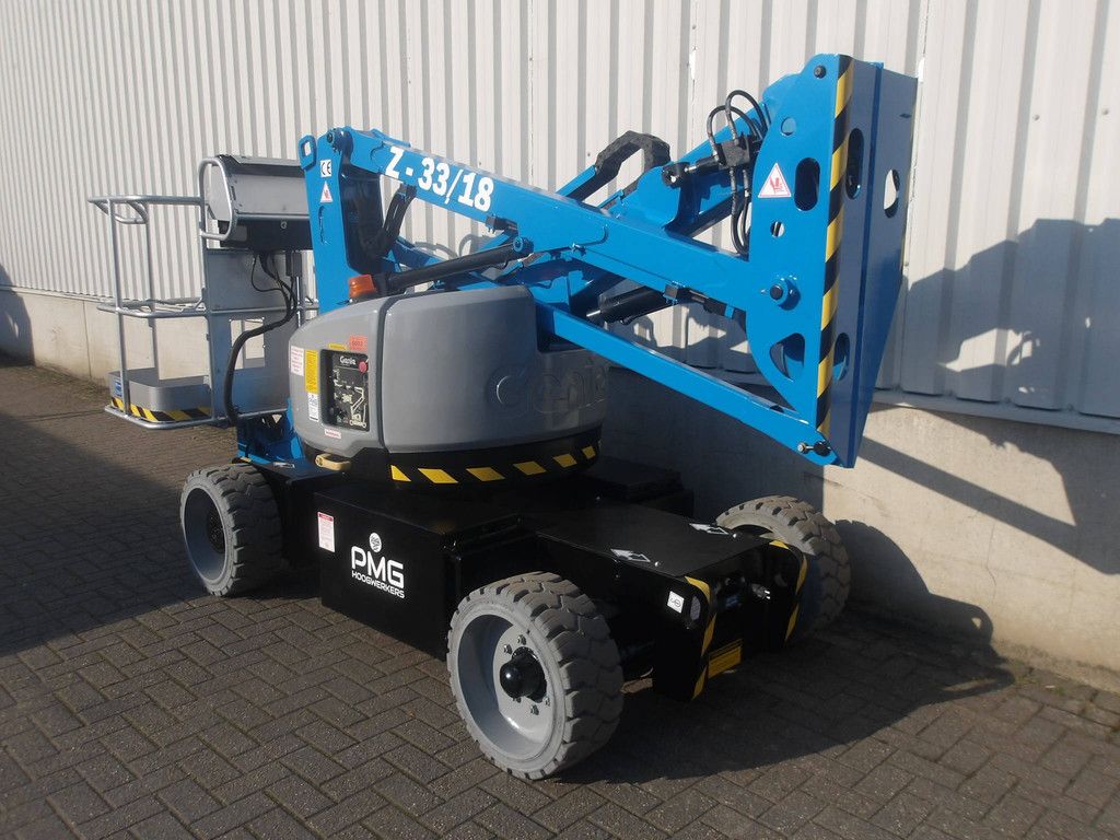 Kniktelescoophoogwerker Genie Z-33/18 12m Elektrisch 2015