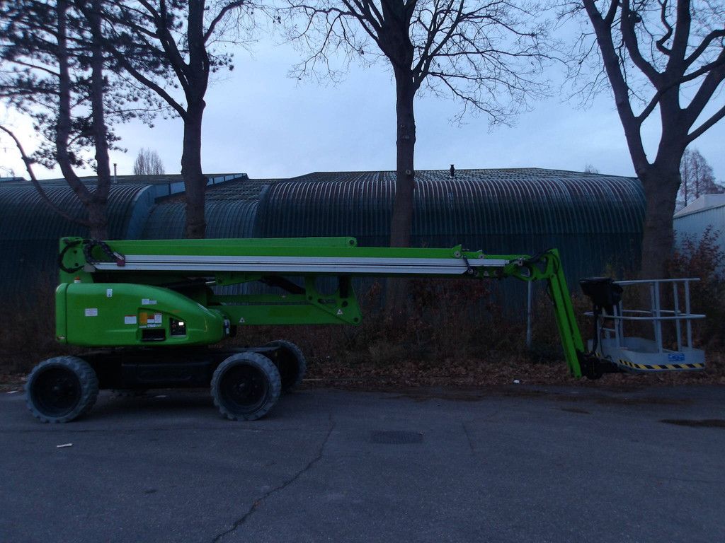 Kniktelescoophoogwerker Nifty HR28HYB Hybride 28m 2019
