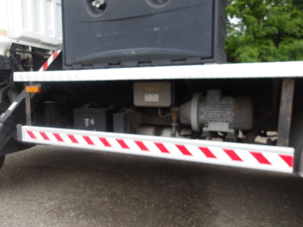 Autohoogwerker Nissan Cabstar Diesel 21m 2007