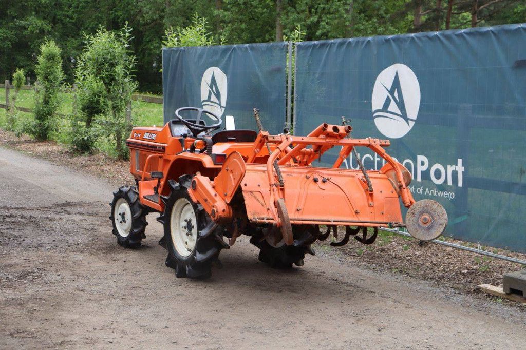 Minitractor Kubota B1-14D Bulltra Diesel 14.3pk met Grondfrees