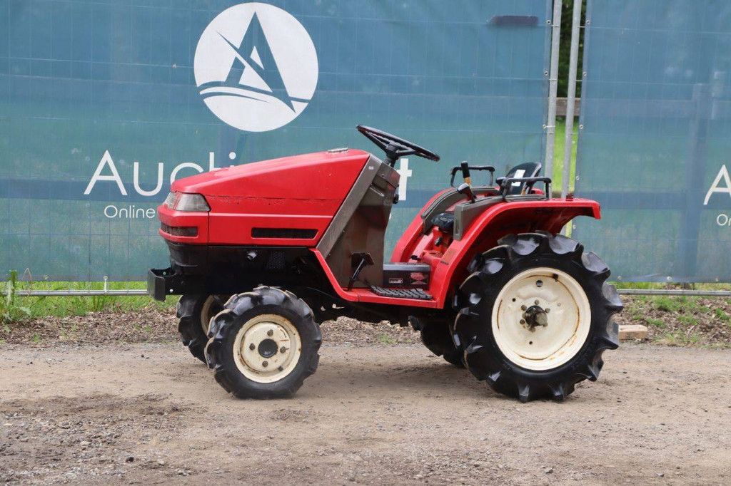 Mini tractor Yanmar Ke-4D Diesel 14.5hp