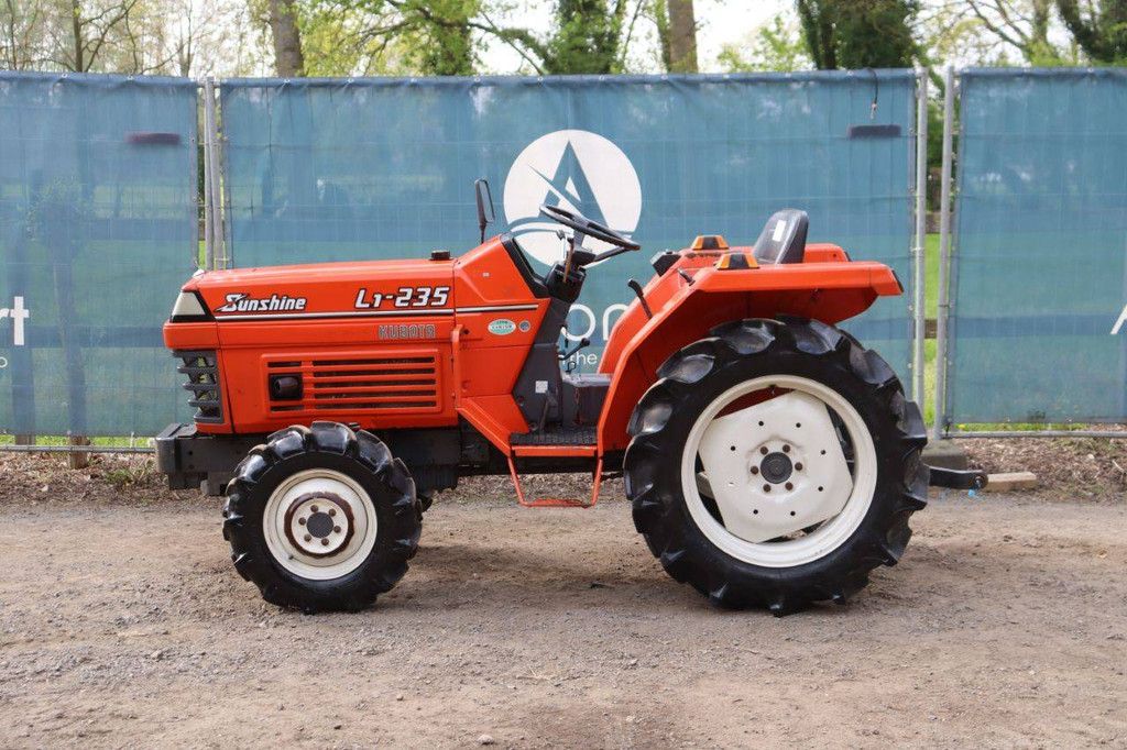 Minitractor Kubota L1-235D Diesel 23PK