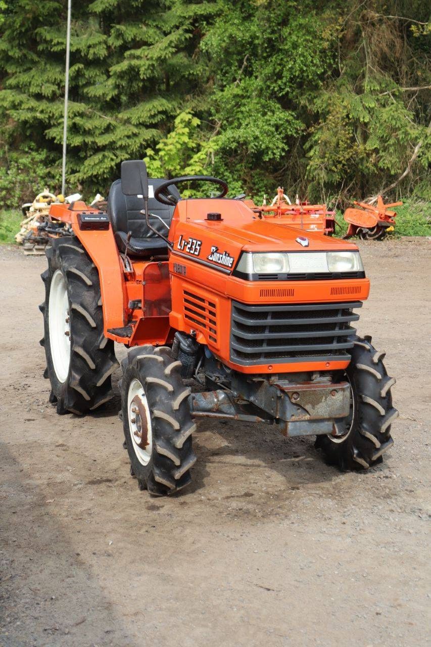 Minitractor Kubota L1-235D Diesel 23PK