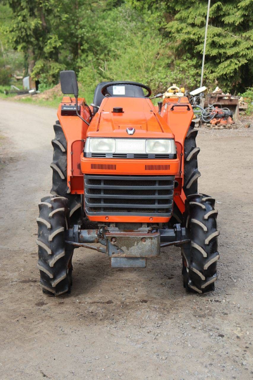 Minitractor Kubota L1-235D Diesel 23PK