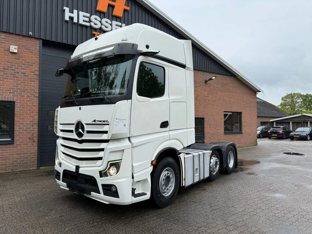 Mercedes-Benz Actros 2545 LG Gigaspace Standairco 396.660KM