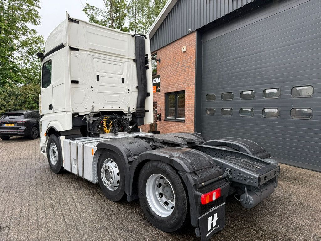Mercedes-Benz Actros 2545 LG Gigaspace Standairco 396.660KM