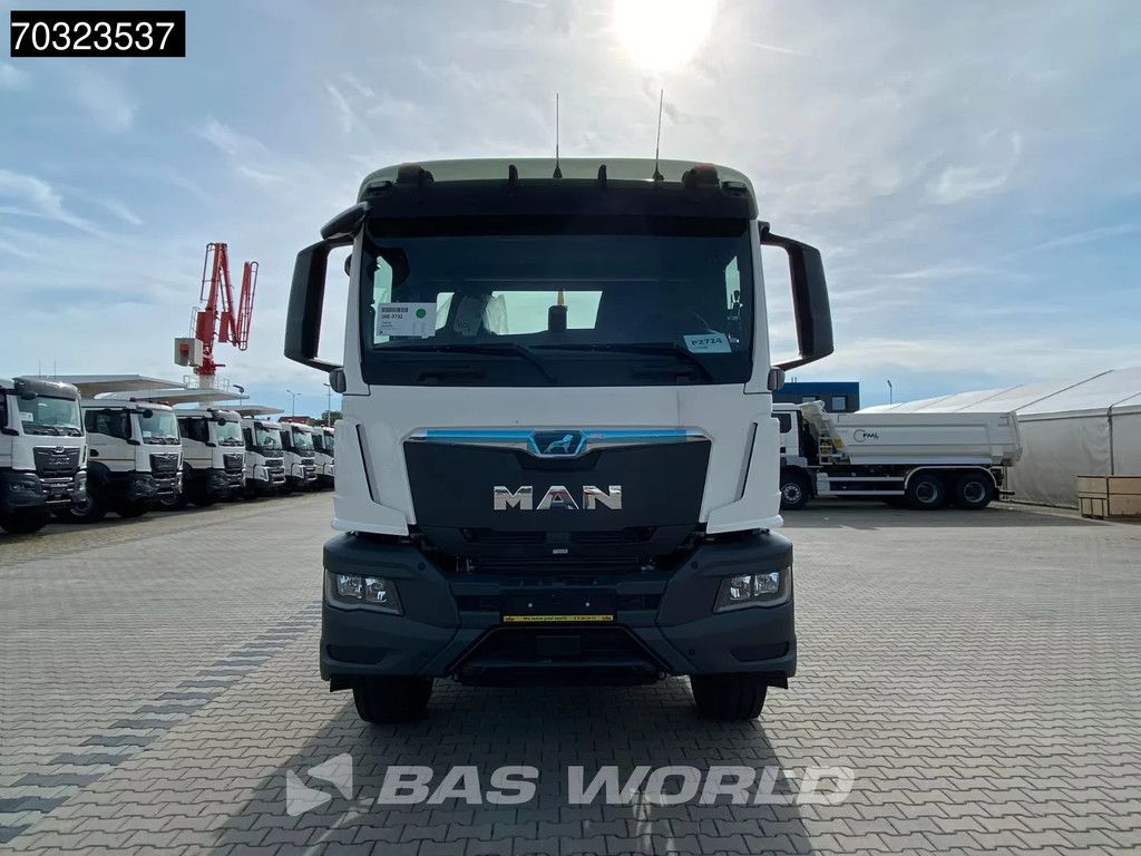 MAN TGS TGS 26.480 6X4 NEW! HYVA 20-57S container system Big-Axle Automatic Euro 6
