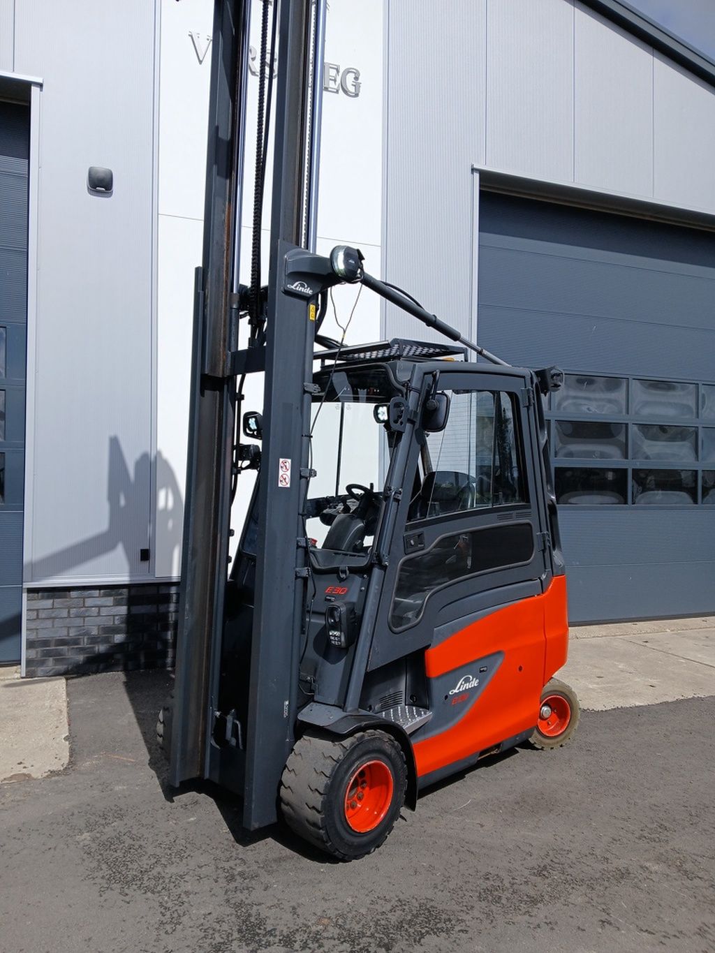 Linde E30HL-01/600