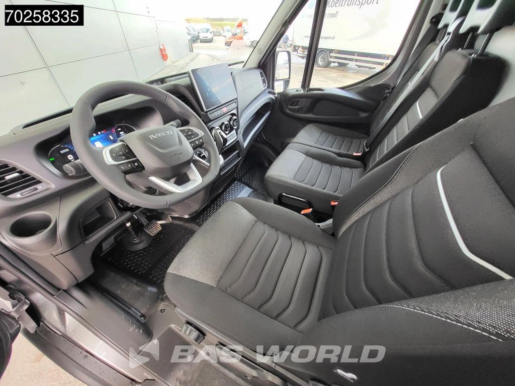 Iveco Daily 35C21 BPM VRIJ! 3.0L Automaat 210PK L3H2 2025-Model Dubbellucht 3,5t Trekvermogen ACC LED CarPlay Camera Parkeersensoren Velgen 16m3 Euro6 L4H2 16m3 Klima