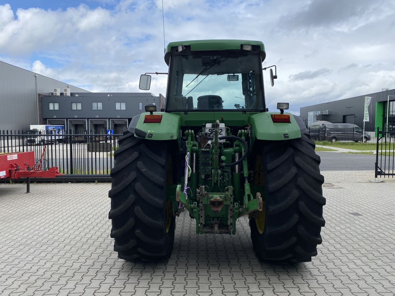 John Deere 7810
