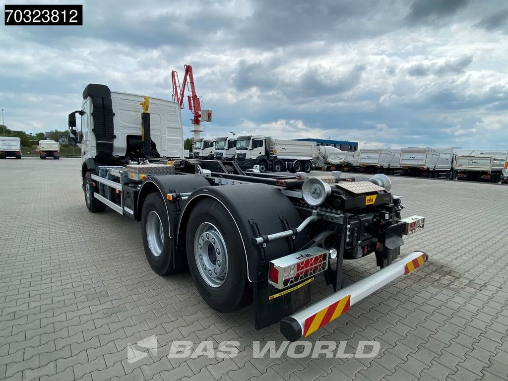 Volvo FM FM 460 6X2 NEW! HYVA 20-60 S container system Lift + Steering Axle Automatic VEB Euro 6
