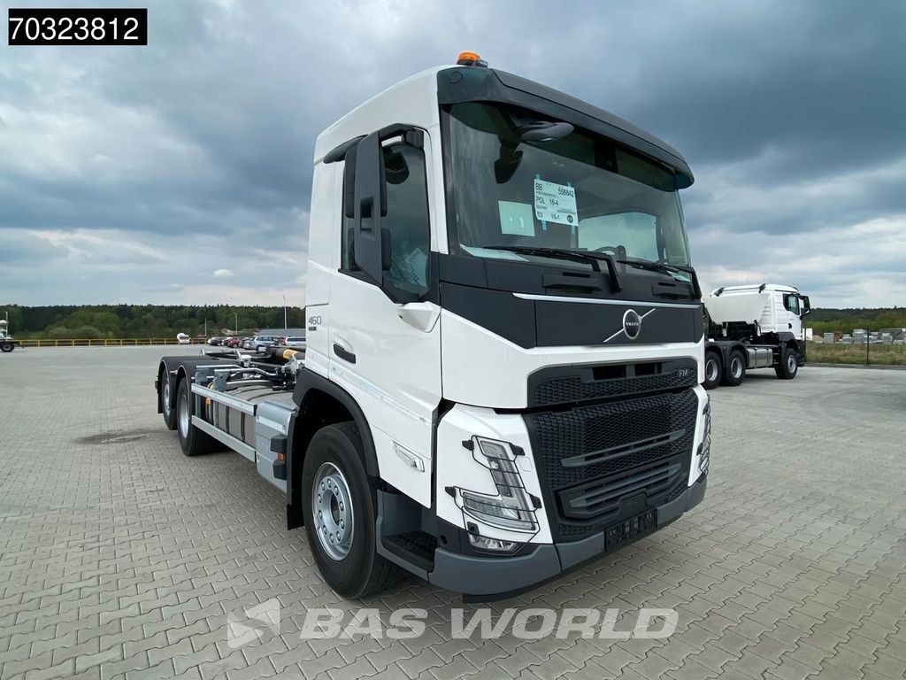Volvo FM FM 460 6X2 NEW! HYVA 20-60 S container system Lift + Steering Axle Automatic VEB Euro 6
