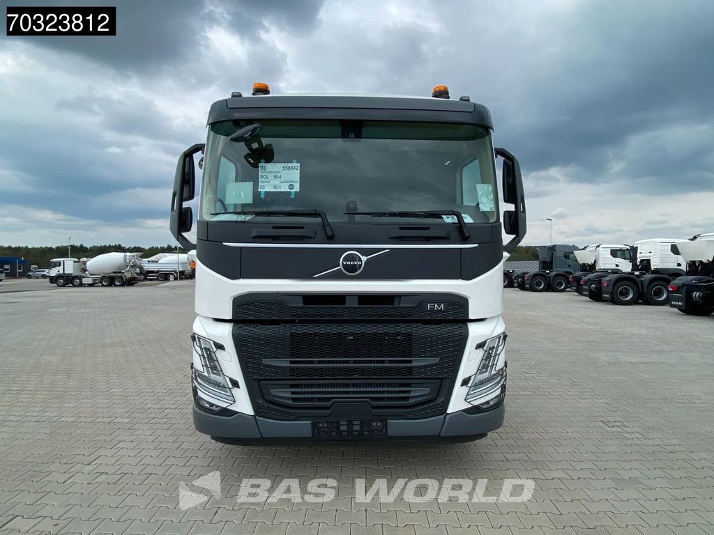 Volvo FM FM 460 6X2 NEW! HYVA 20-60 S container system Lift + Steering Axle Automatic VEB Euro 6