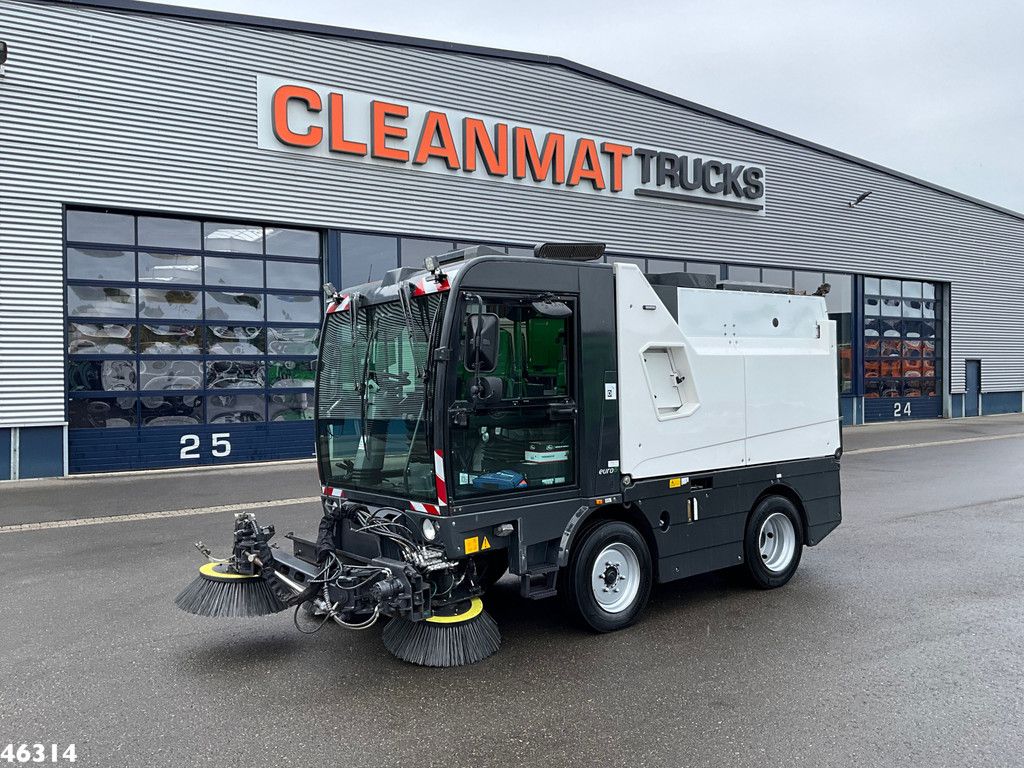 Schmidt Compact 400 Euro 6 with 3-rd brush