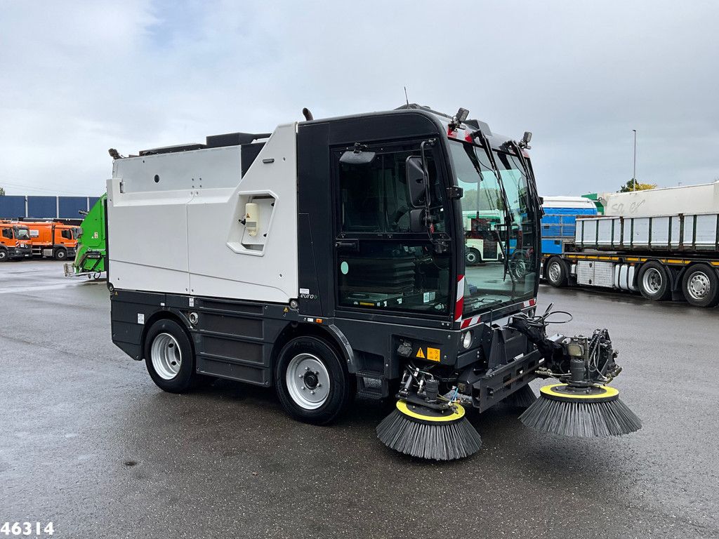 Schmidt Compact 400 Euro 6 with 3-rd brush
