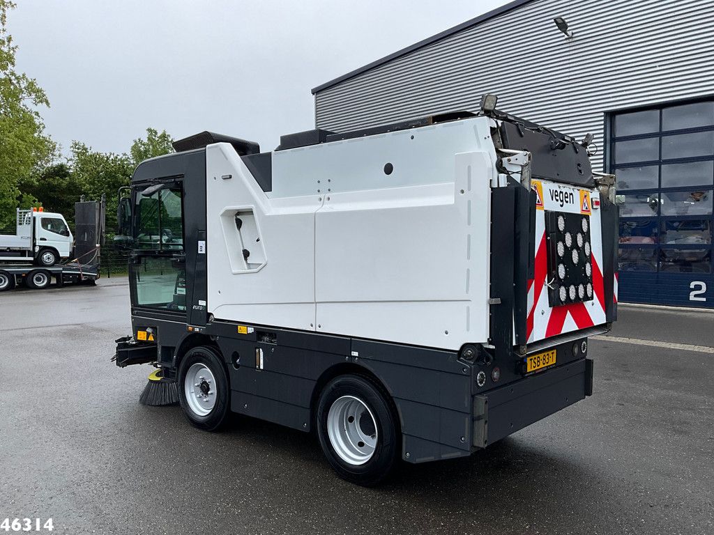 Schmidt Compact 400 Euro 6 with 3-rd brush