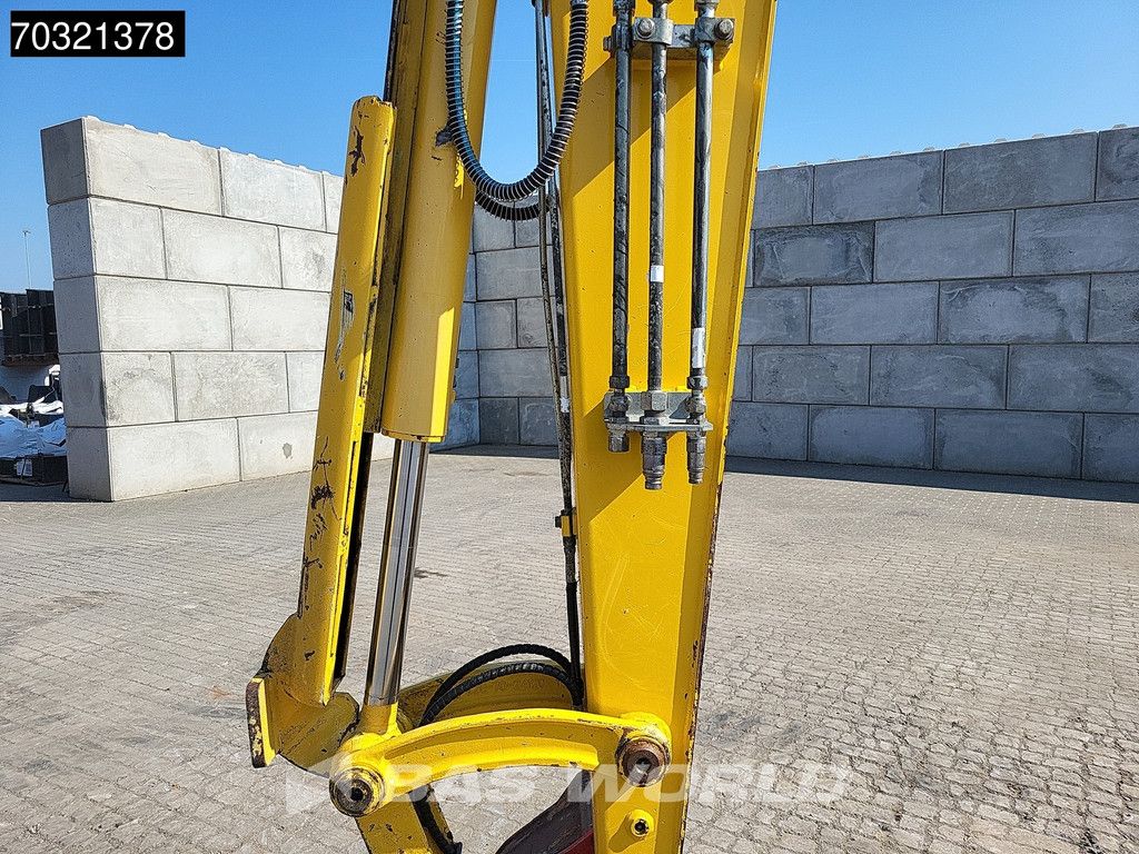 Komatsu PC80 MR-5 A/C - 3 Buckets