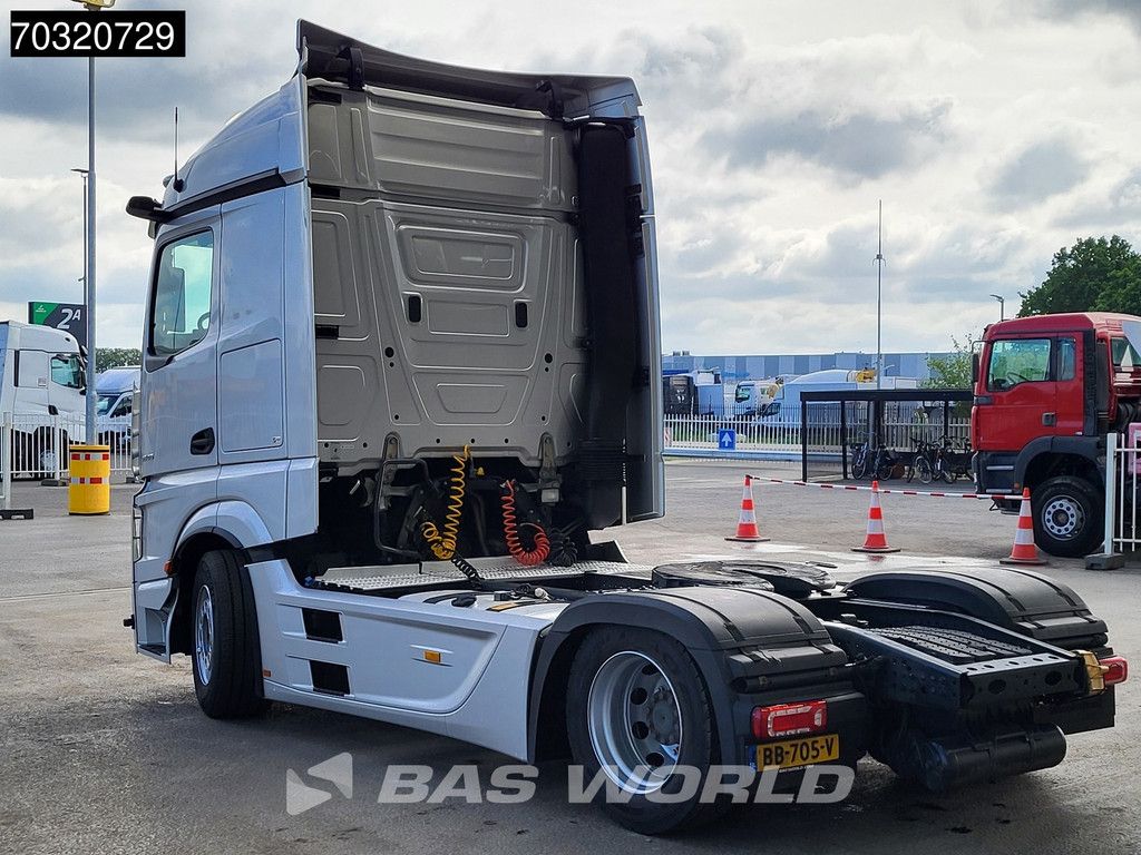Mercedes Actros Actros 1846 4X2 Streamspace Mega Retarder 2xTanks Standklima