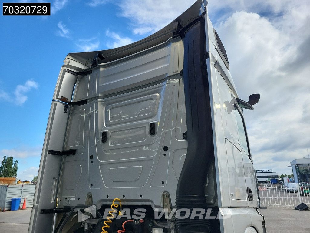 Mercedes Actros Actros 1846 4X2 Streamspace Mega Retarder 2xTanks Standklima