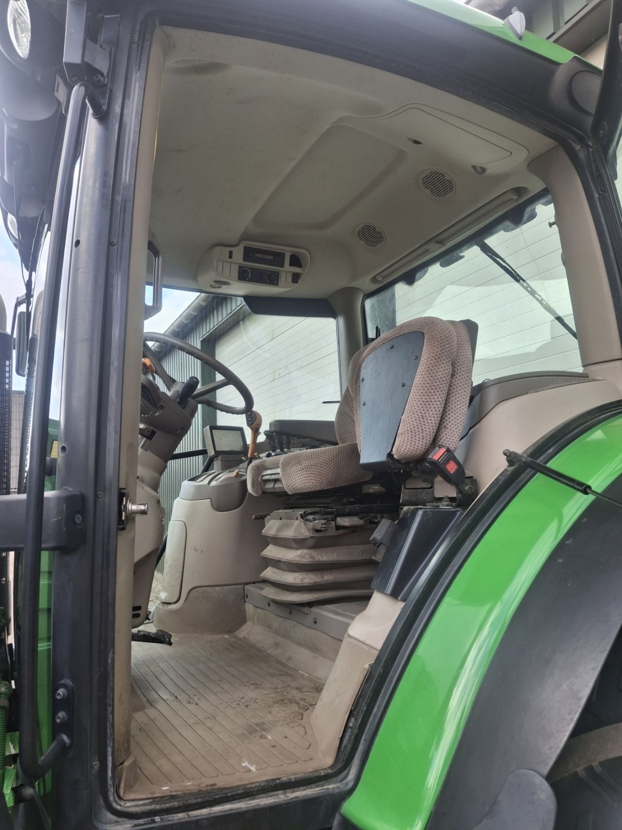 John Deere 6115R PQ