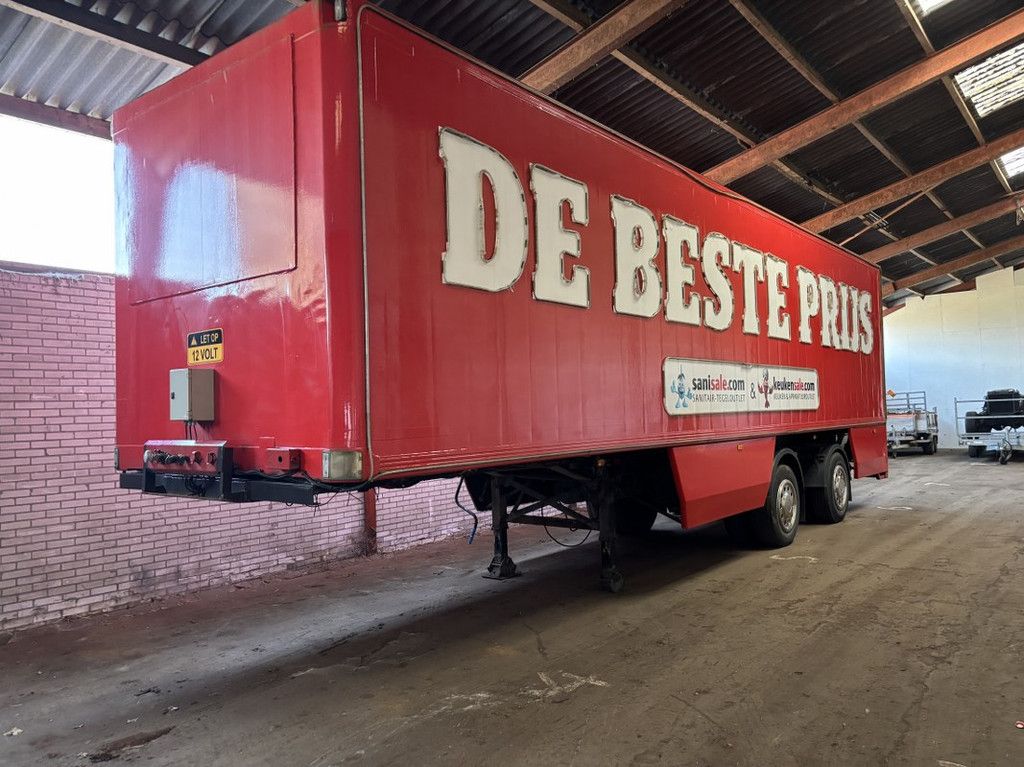 Tracon Uden S1220 City-Trailer gestuurd met Laadklep.