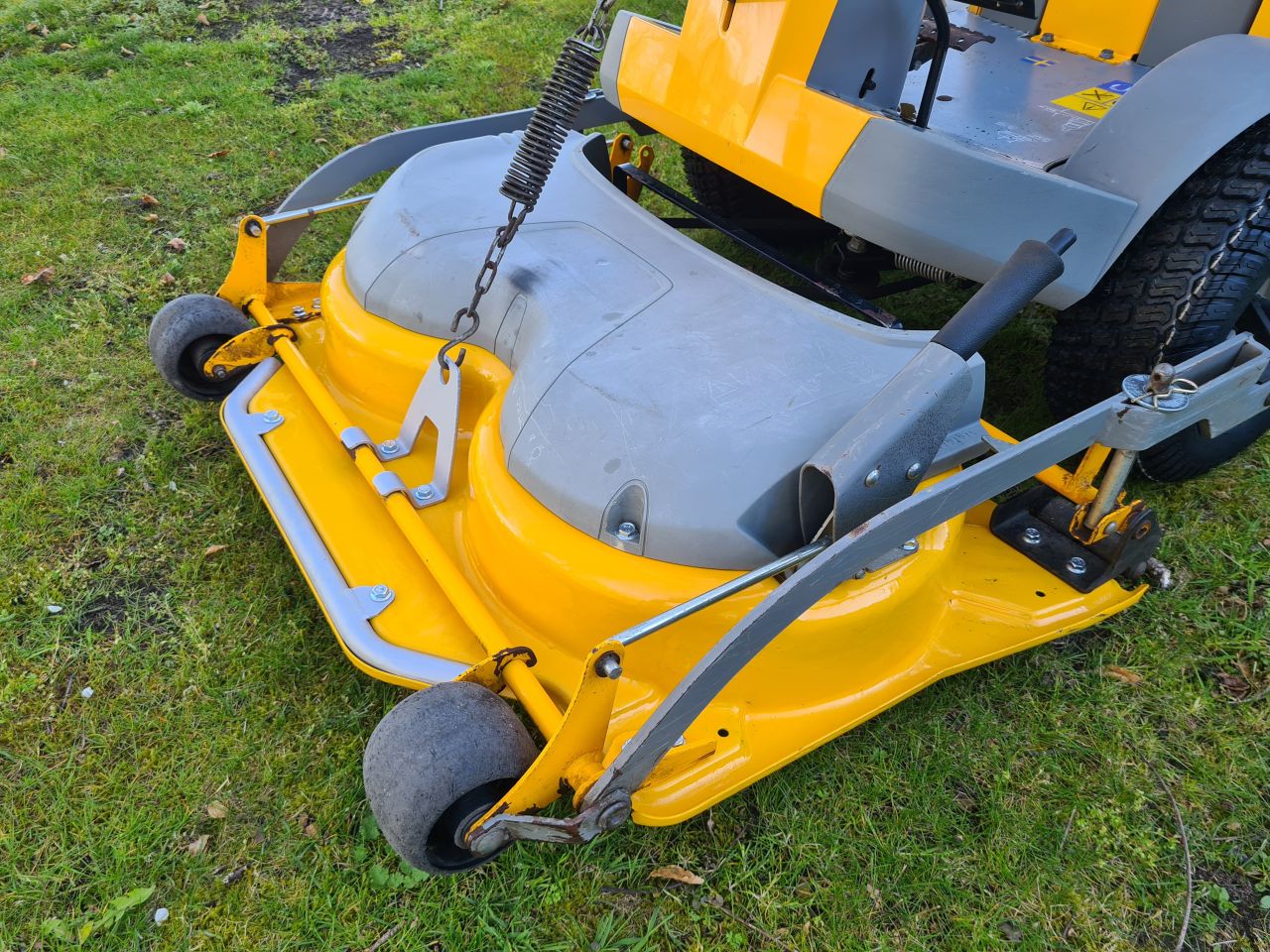 Stiga Villa frontmaaier mulch mulchmaaier zitmaaier.