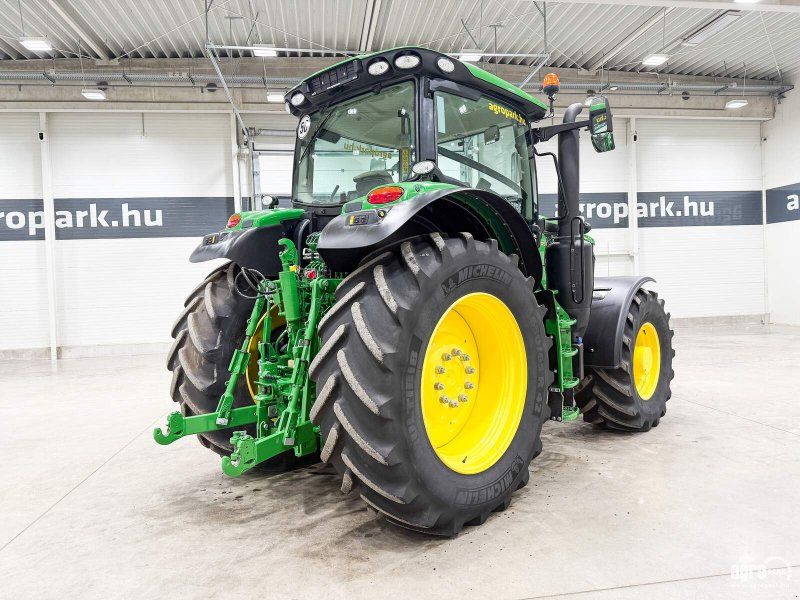 John Deere 6R 175