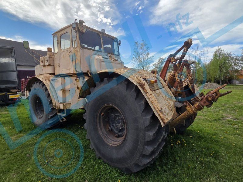 Kirovets K701