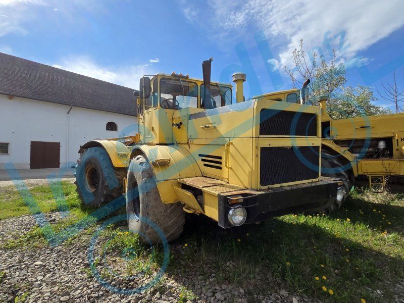 Kirovets K701