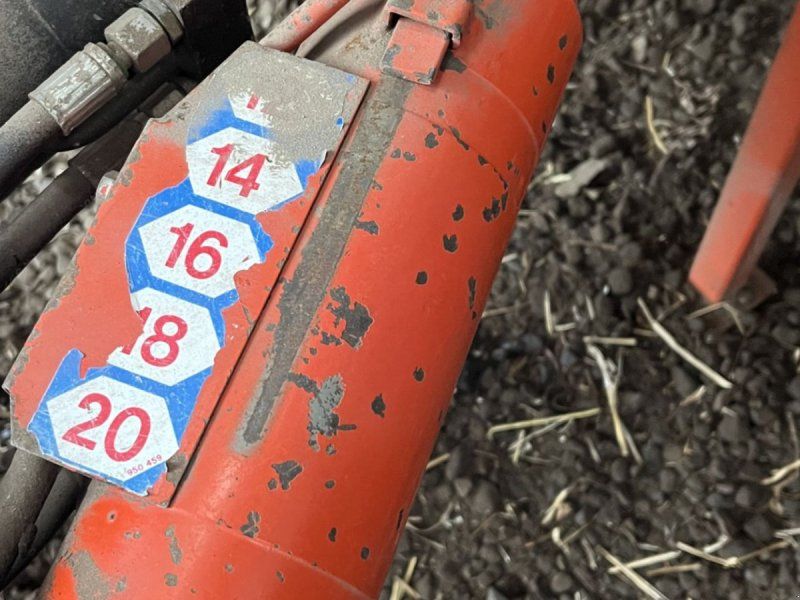 Kuhn VARIMASTER 120