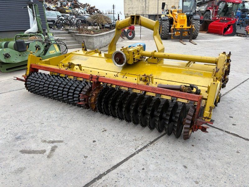 Dutzi KR 3000