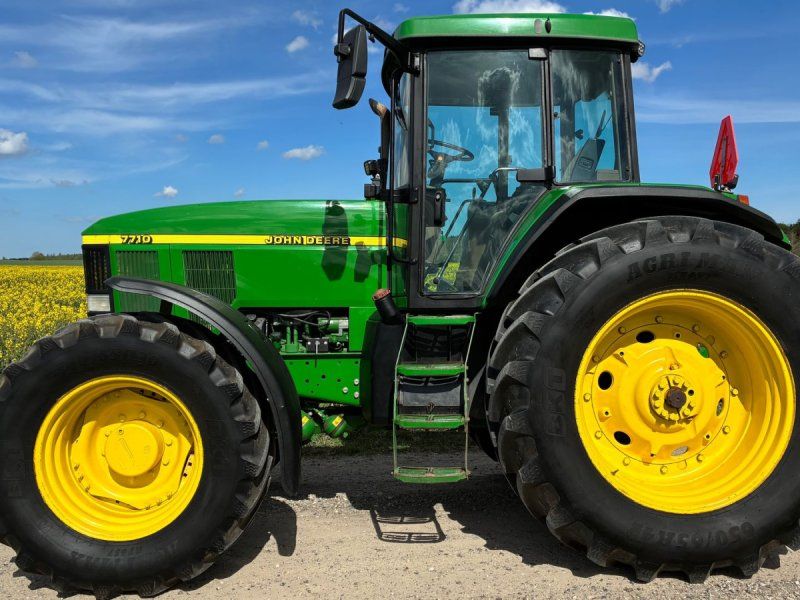 John Deere 7710 AutoQuad