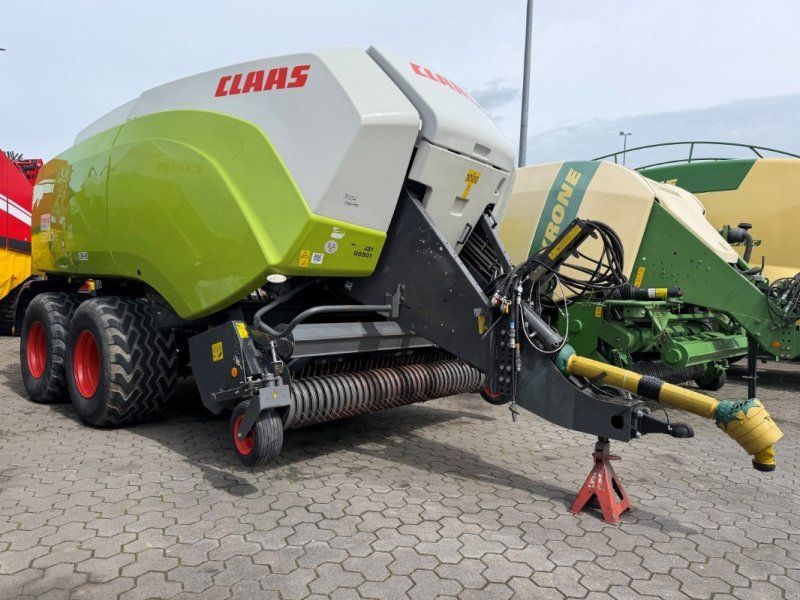 Claas Quadrant 5200 FC