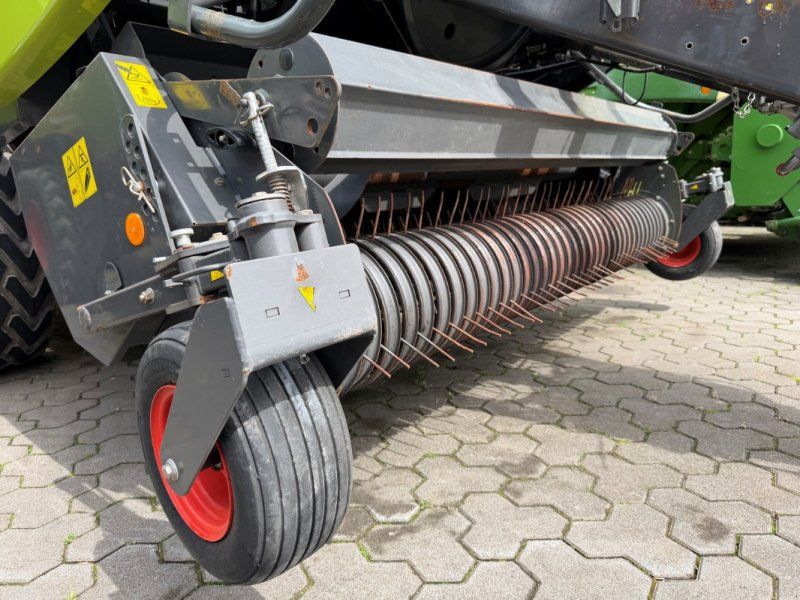 Claas Quadrant 5200 FC