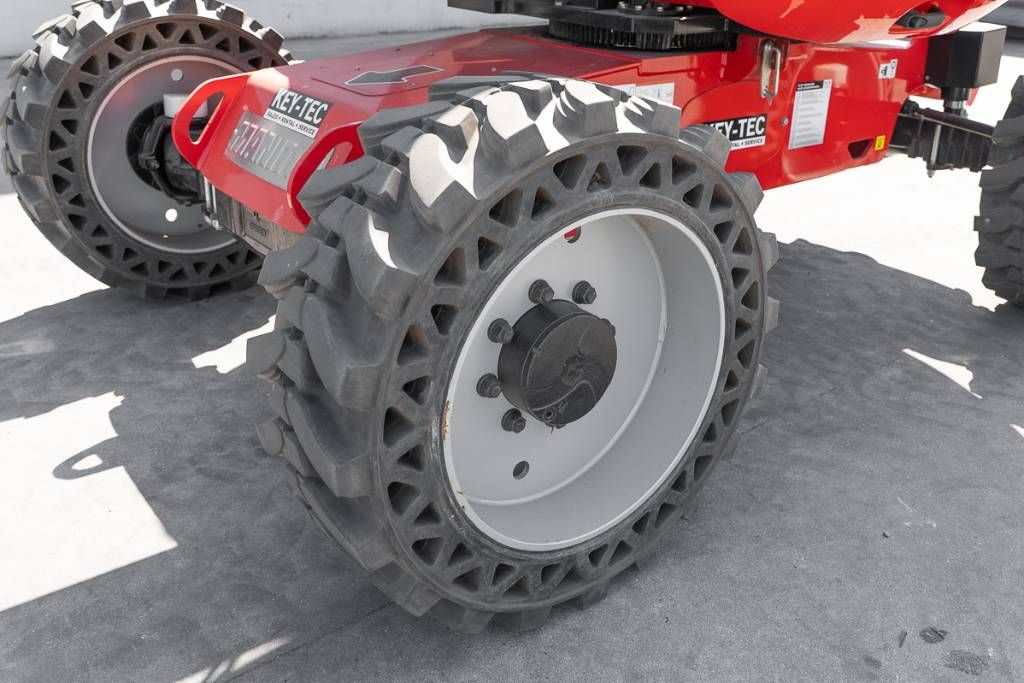Manitou 200 ATJ