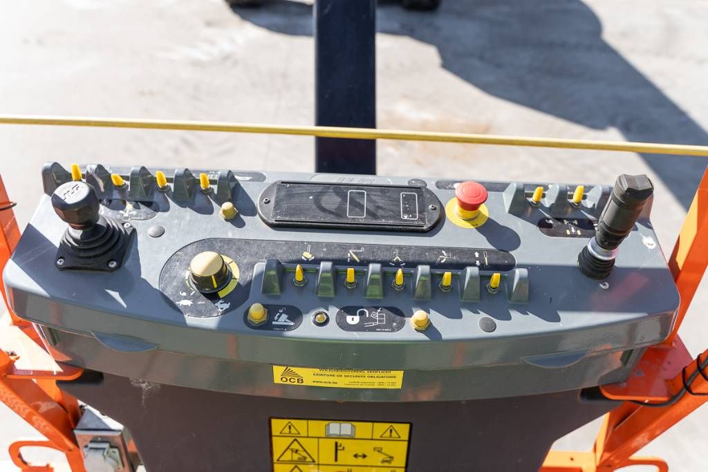 JLG 1250 AJP
