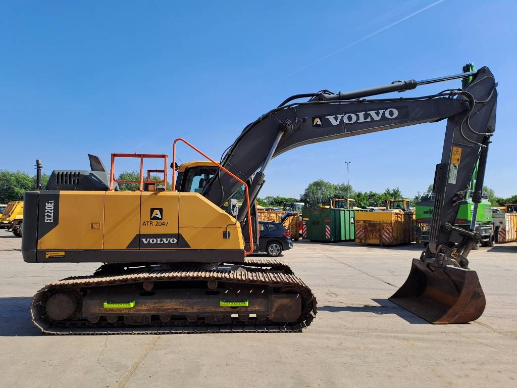 Volvo EC220EL