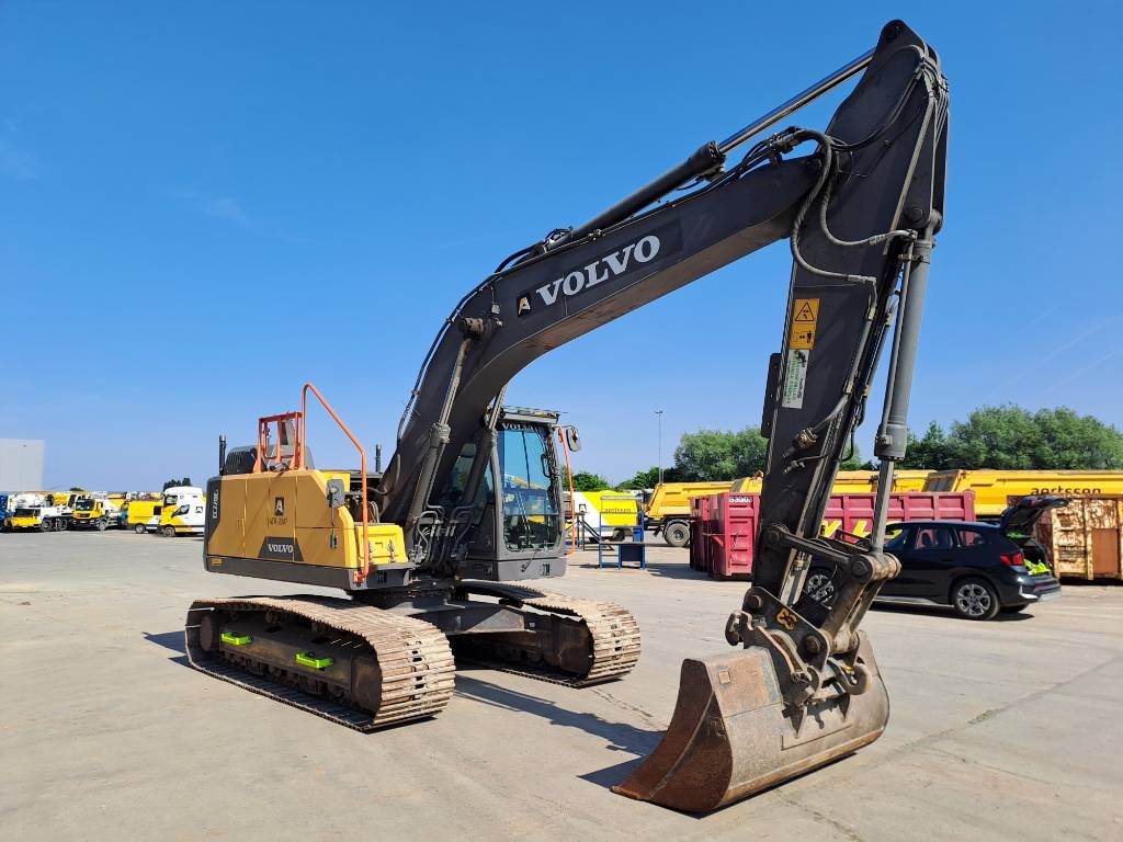 Volvo EC220EL