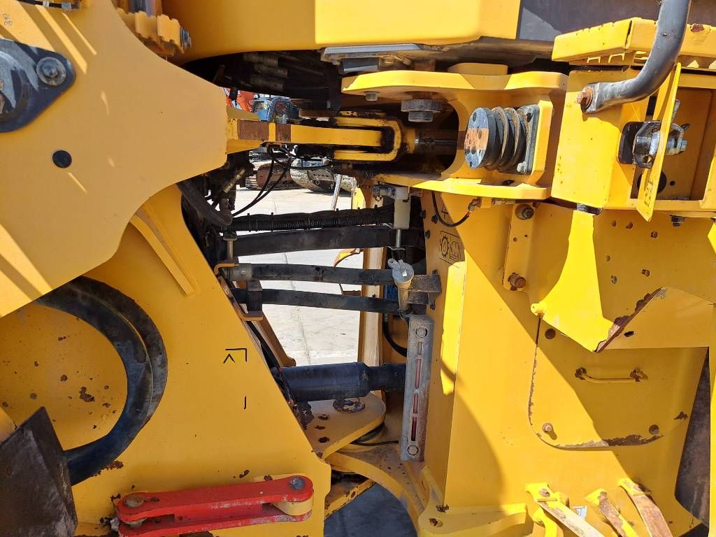 Volvo L180G
