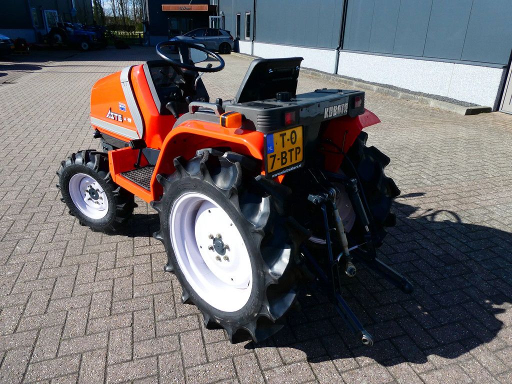 Kubota Aste A-19 4wd / 1321 Draaiuren / Zijschakeling