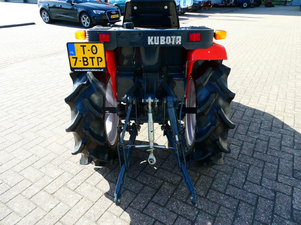 Kubota Aste A-19 4wd / 1321 Draaiuren / Zijschakeling