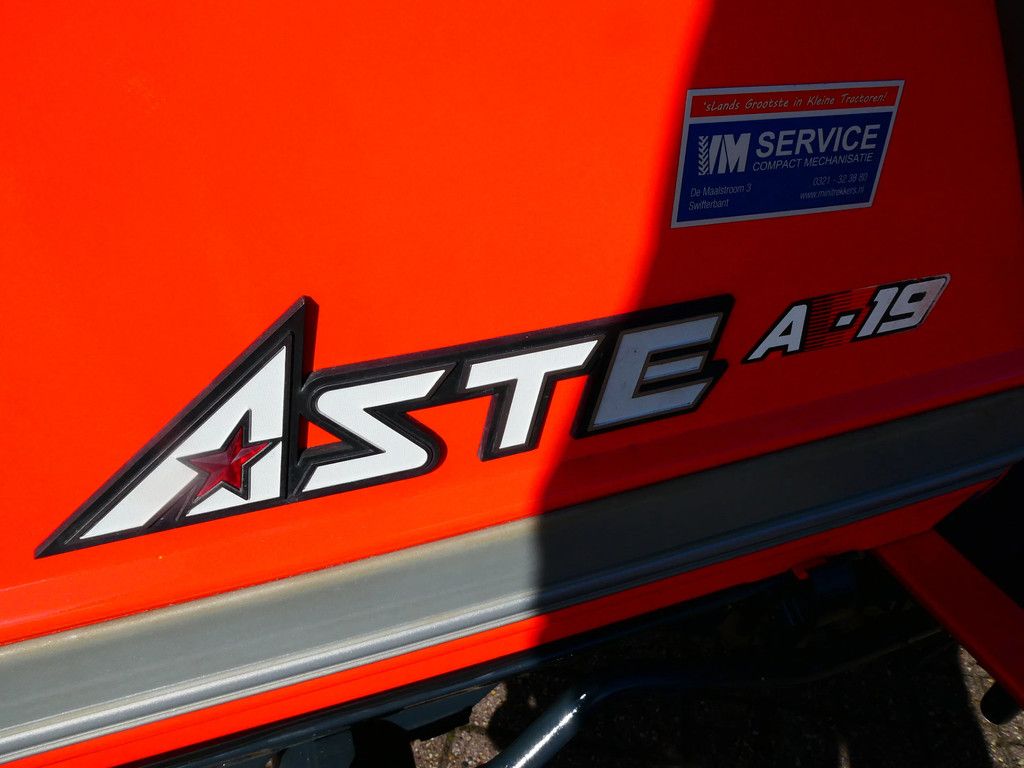 Kubota Aste A-19 4wd / 1321 Draaiuren / Zijschakeling