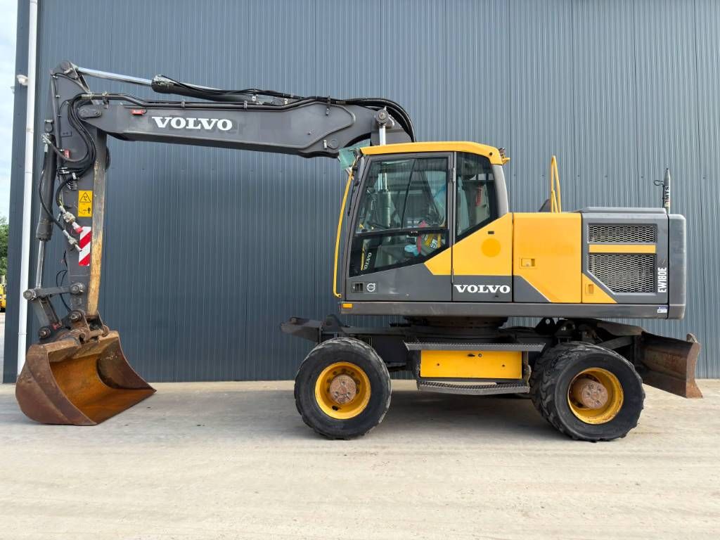 Volvo EW180E