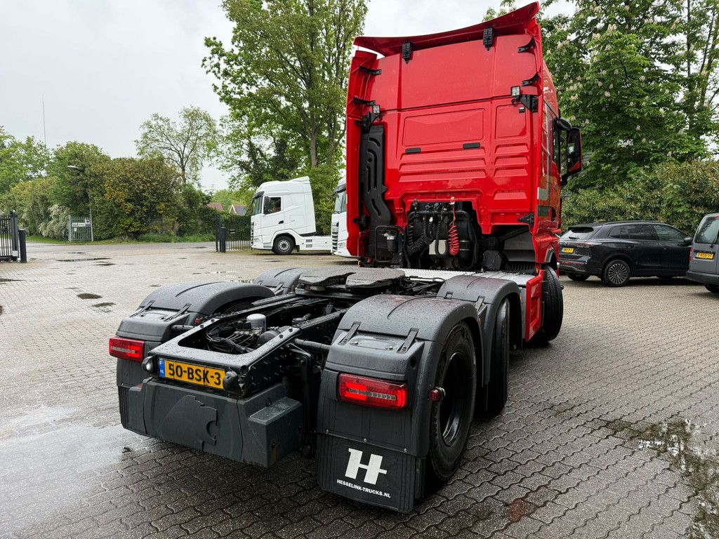 MAN TGX 26.510 6X2X XL Gestuurde voorloopas Lion edition individual, Top condition