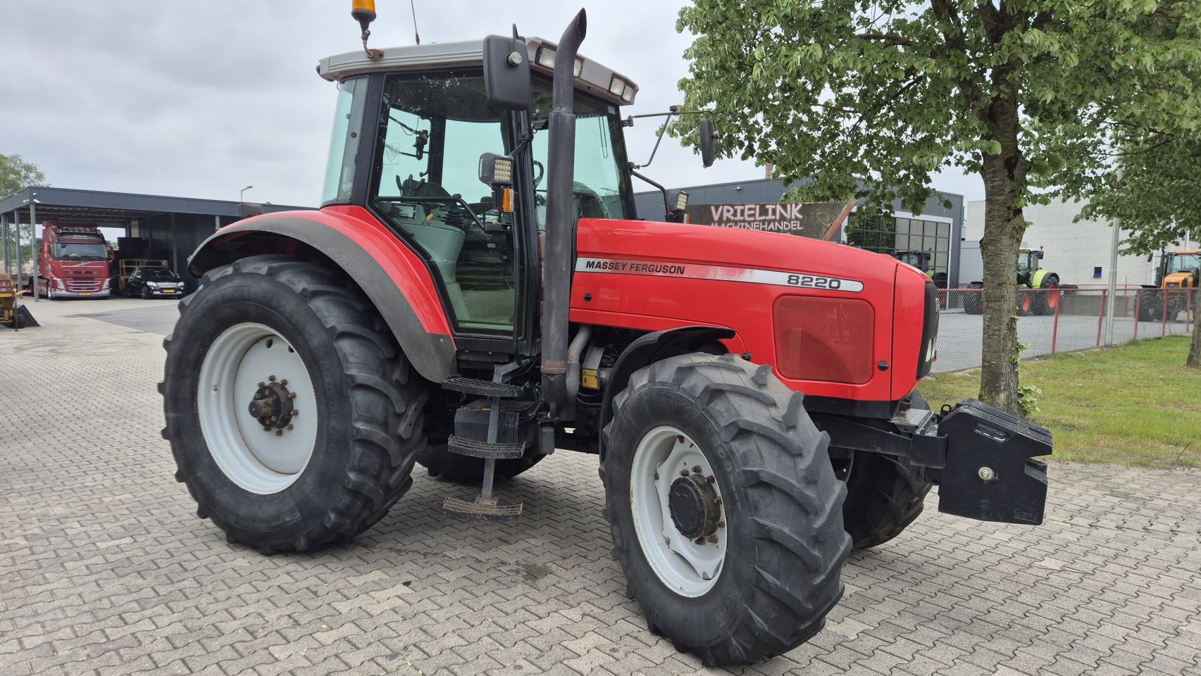 Massey Ferguson 8220 Dynashift
